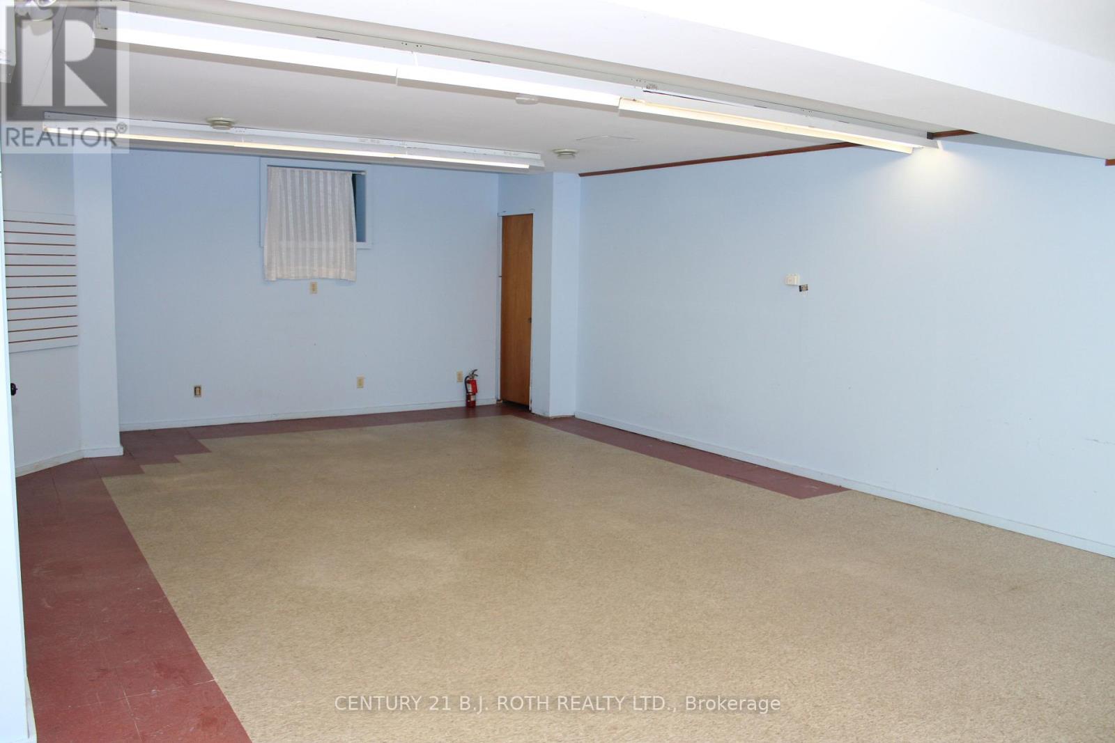 Lower - 450 West Street N, Orillia, Ontario  L3V 5E8 - Photo 6 - S12762594