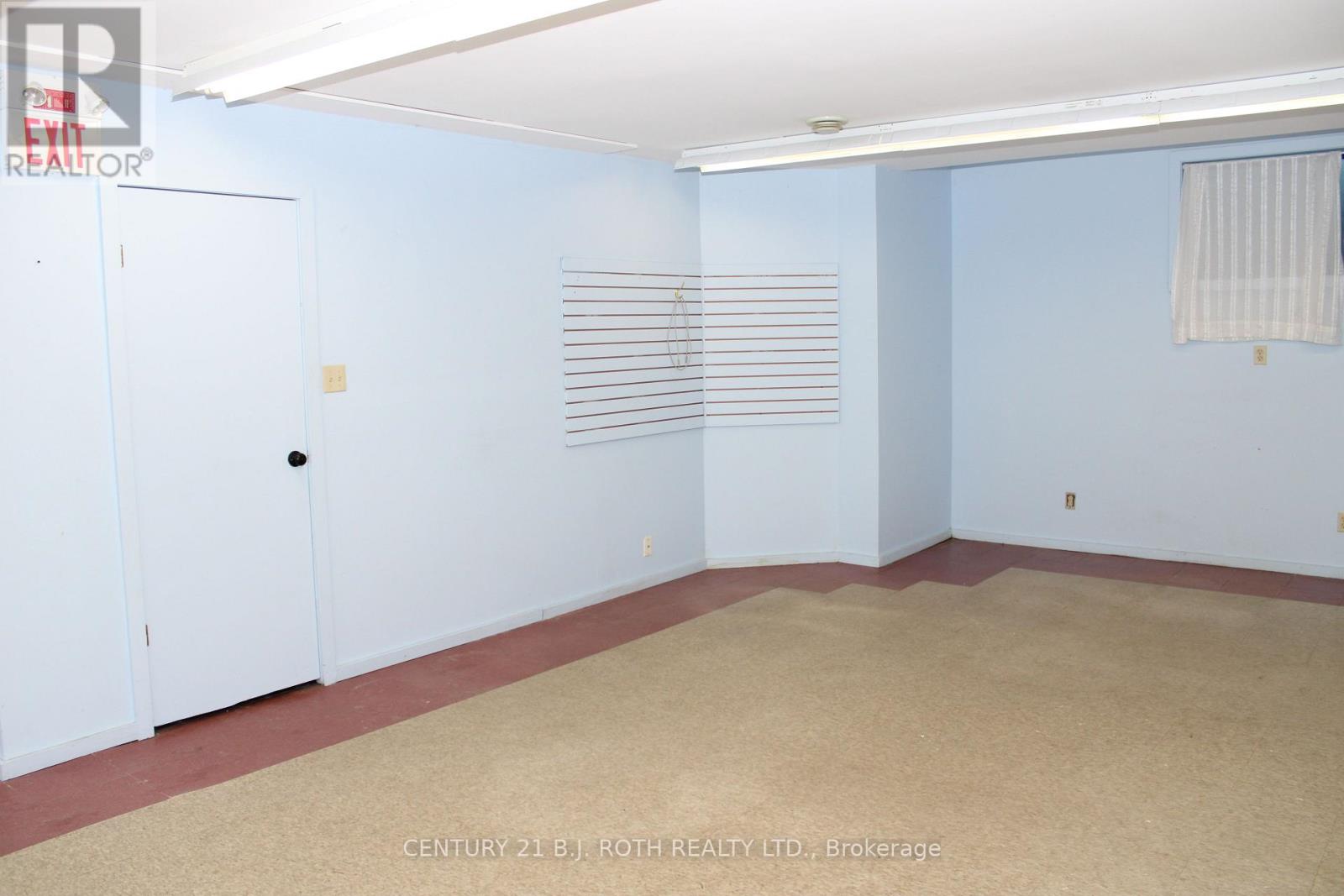 Lower - 450 West Street N, Orillia, Ontario  L3V 5E8 - Photo 7 - S12762594