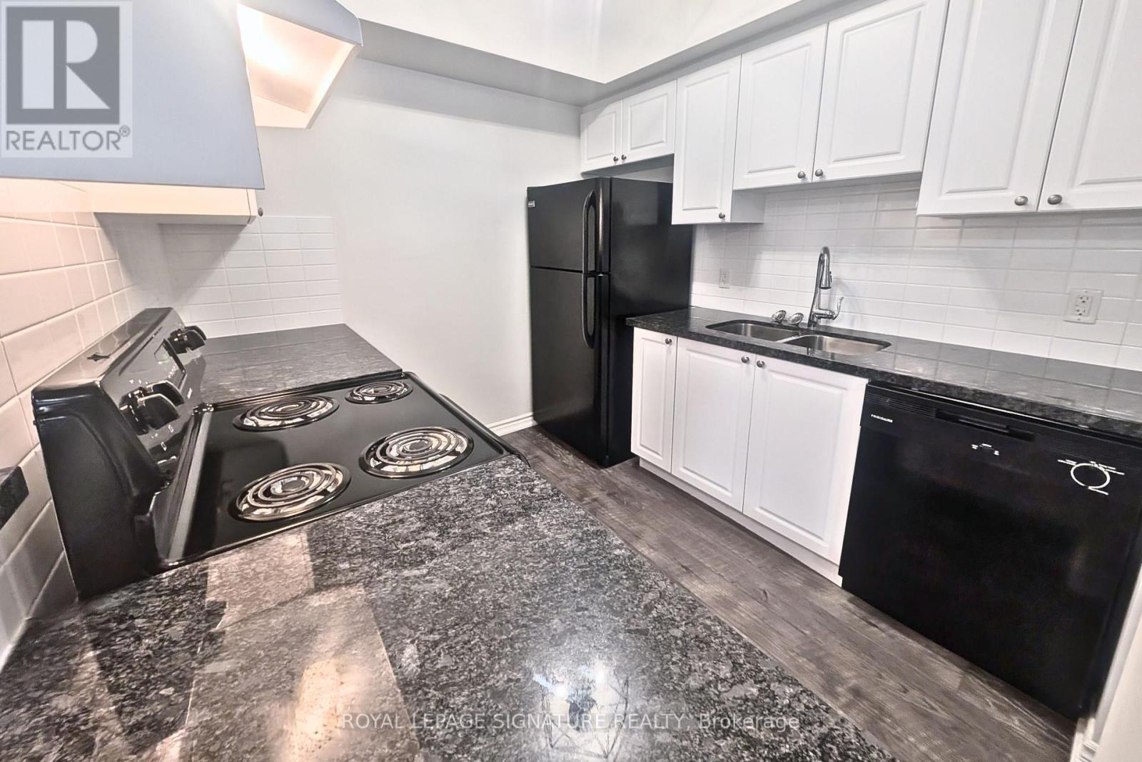 305 - 100 Dean Avenue, Barrie, Ontario  L9J 0H1 - Photo 5 - S12762634