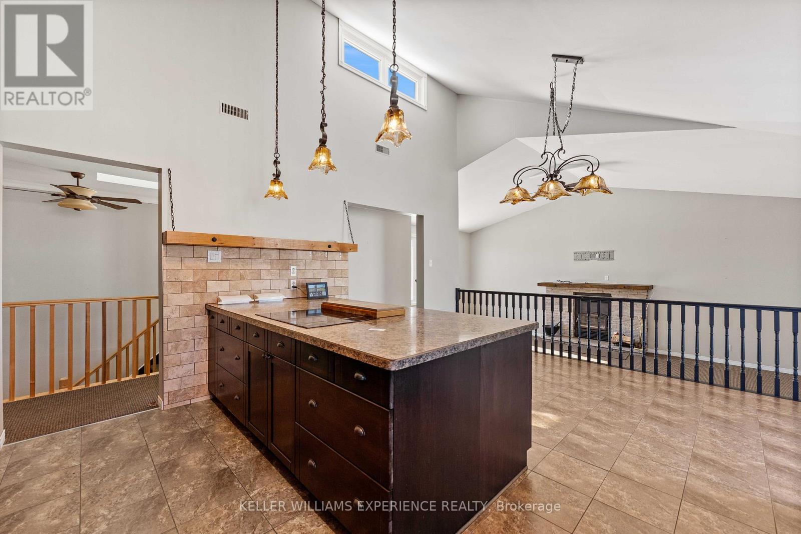 2717 3/4 Sunnidale Side Road, Clearview, Ontario  L0M 1N0 - Photo 11 - S12762704