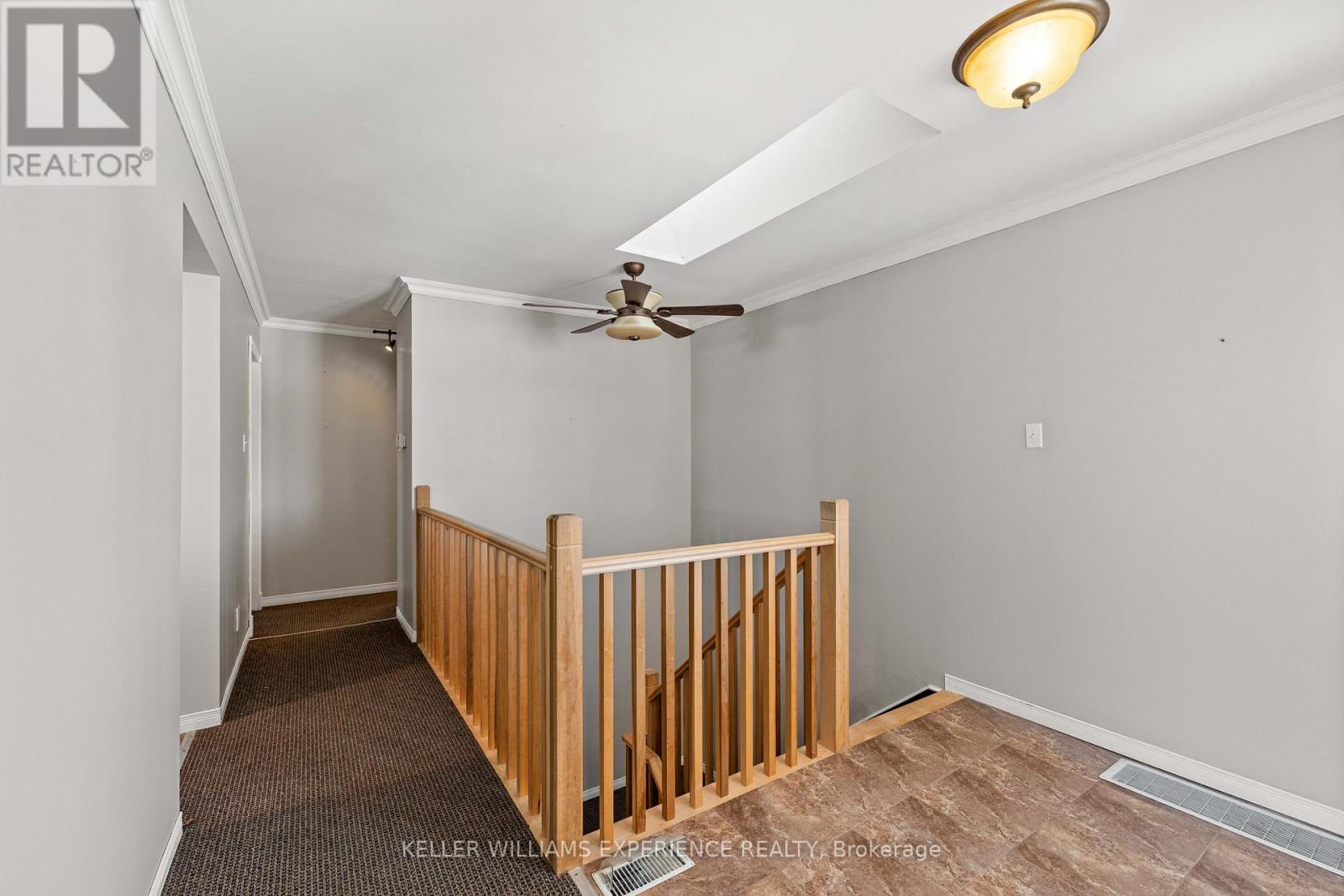 2717 3/4 Sunnidale Side Road, Clearview, Ontario  L0M 1N0 - Photo 5 - S12762704