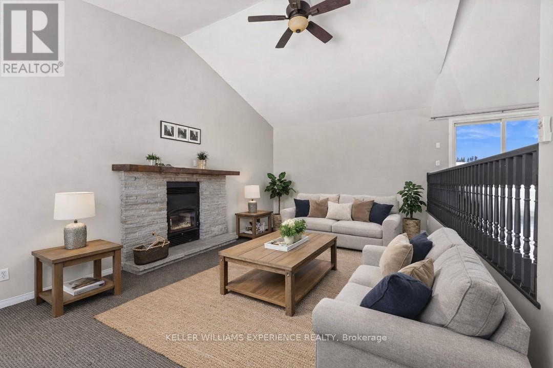 2717 3/4 Sunnidale Side Road, Clearview, Ontario  L0M 1N0 - Photo 6 - S12762704