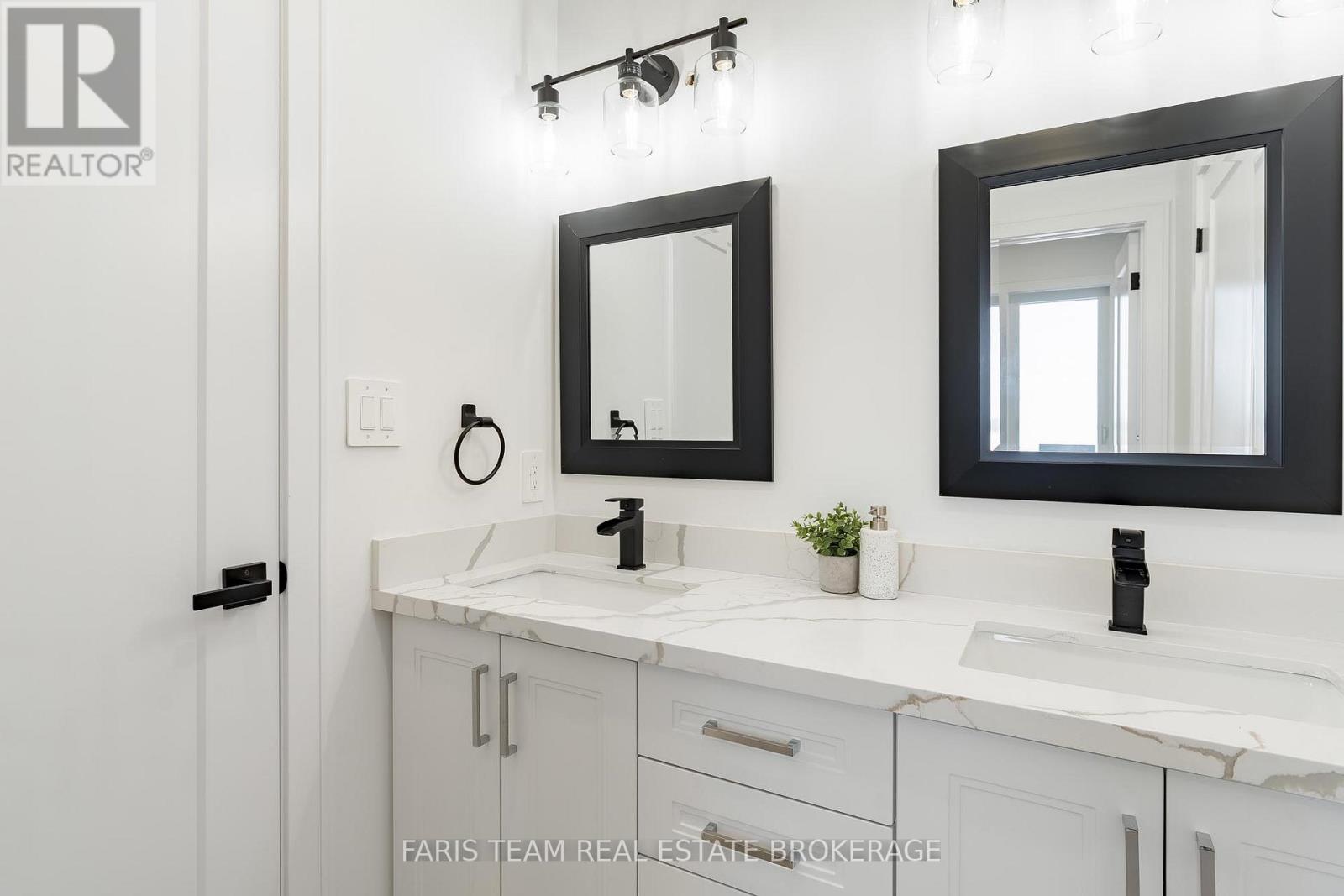 90 Scanlon Avenue, Bradford West Gwillimbury, Ontario  L3Z 1C9 - Photo 28 - N12750516