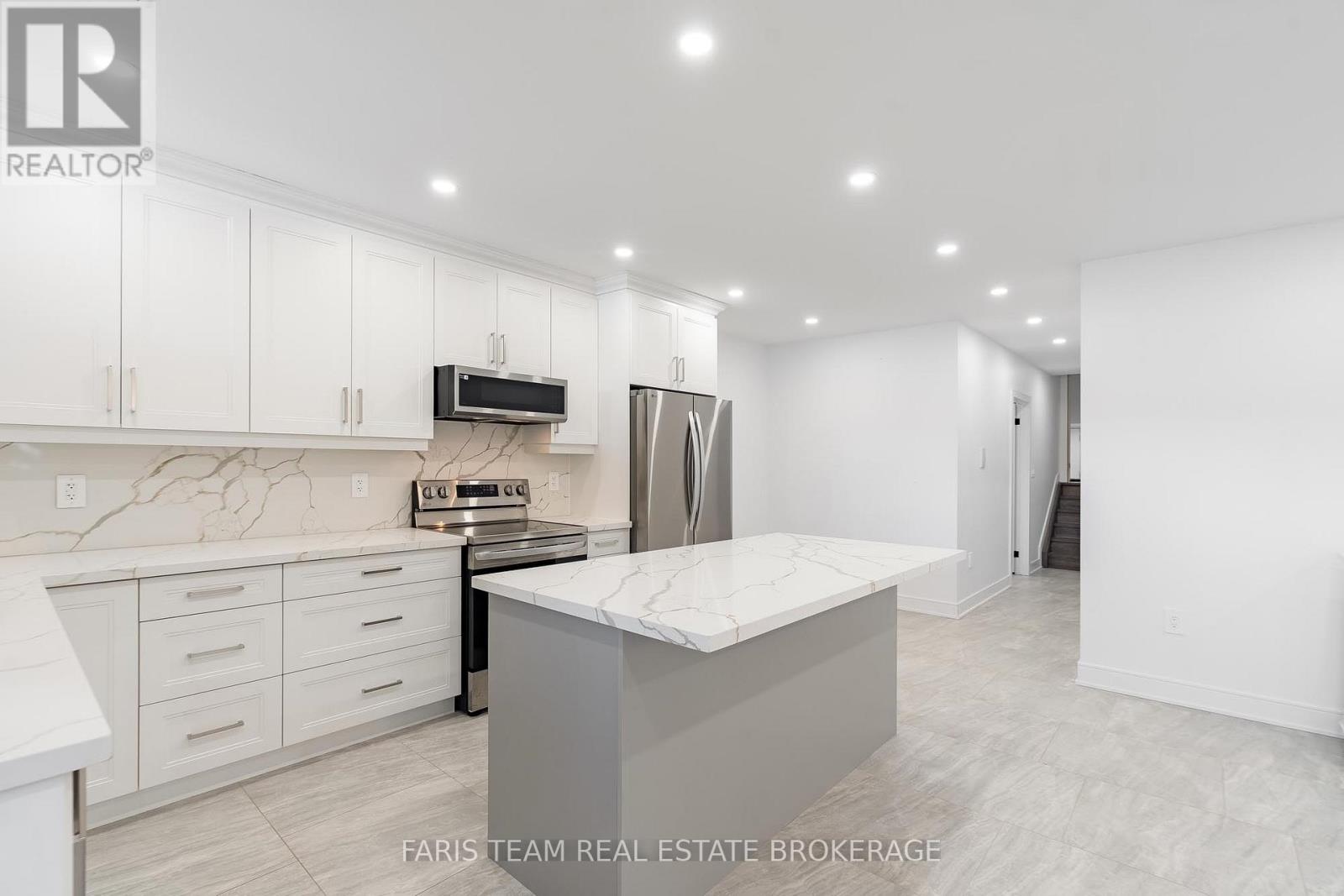 90 Scanlon Avenue, Bradford West Gwillimbury, Ontario  L3Z 1C9 - Photo 32 - N12750516