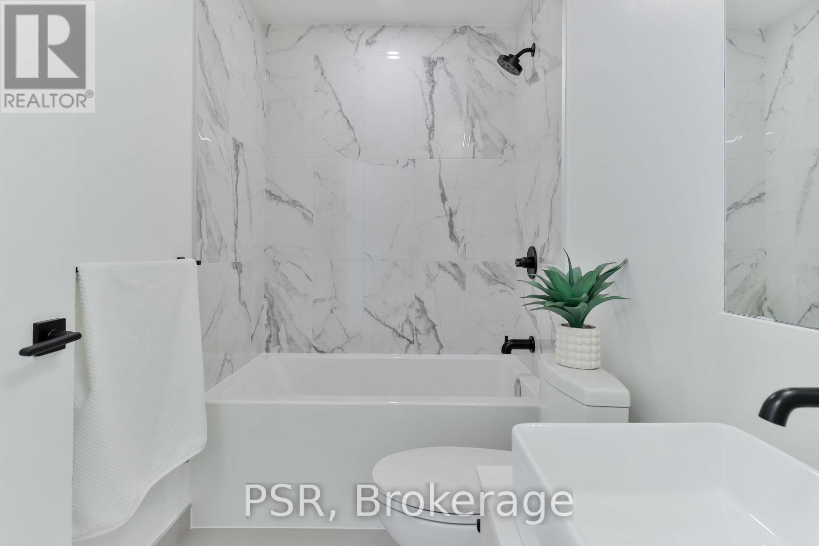 2402 - 1285 Dupont Street N, Toronto, Ontario  M6H 0E3 - Photo 3 - W12759716