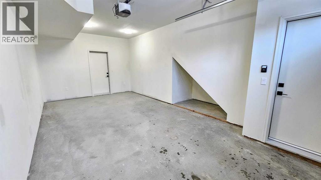 2, 106 4 Street Nw, Sundre, Alberta  T0M 1X0 - Photo 38 - A2284026