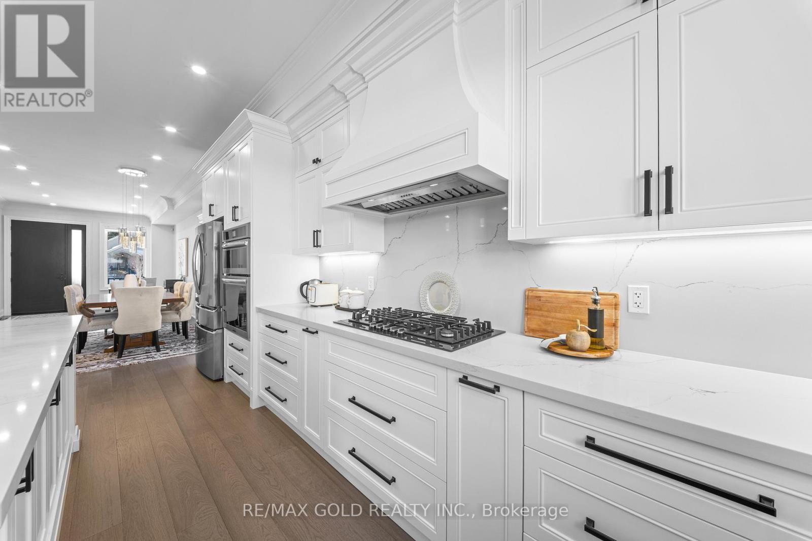 99 Twenty Seventh Street, Toronto (Long Branch), Ontario  M8W 2X6 - Photo 13 - W12762588