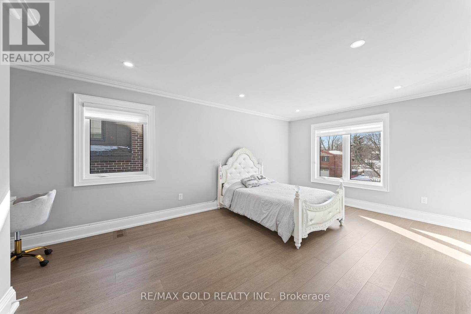 99 Twenty Seventh Street, Toronto (Long Branch), Ontario  M8W 2X6 - Photo 38 - W12762588