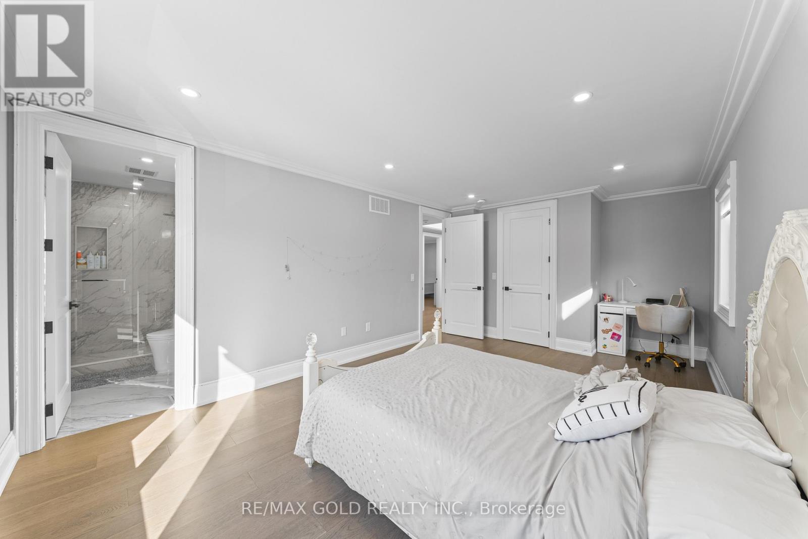 99 Twenty Seventh Street, Toronto (Long Branch), Ontario  M8W 2X6 - Photo 39 - W12762588