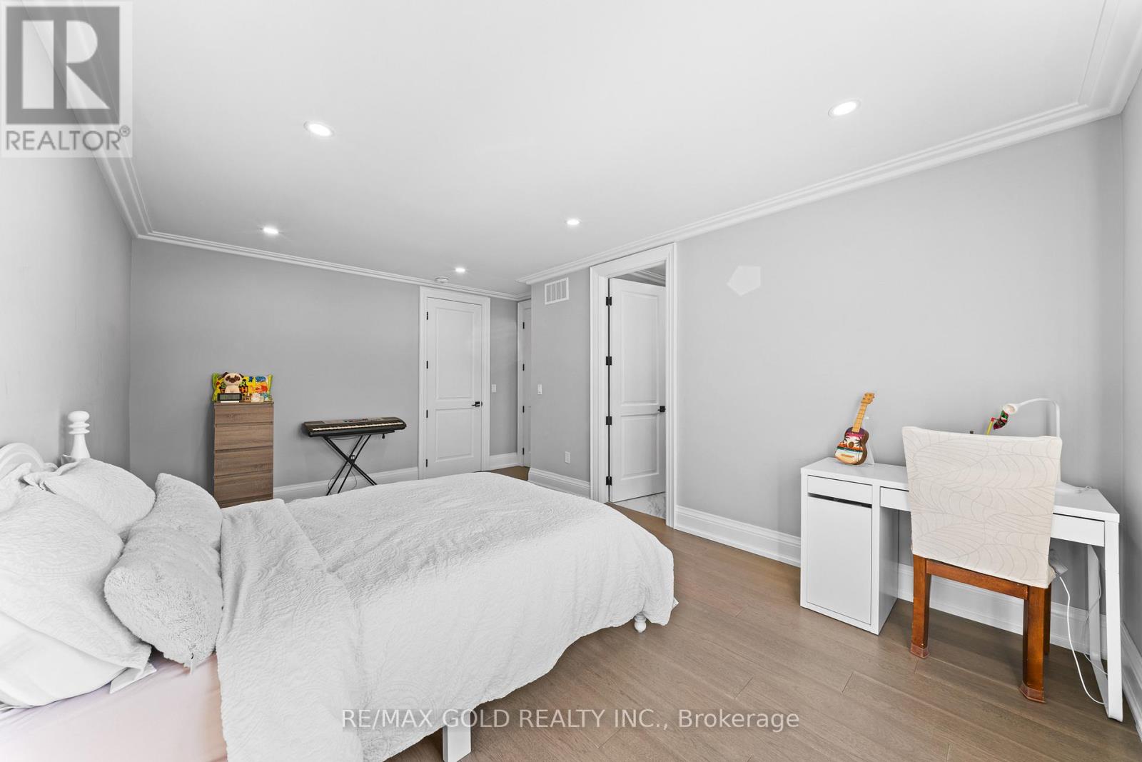 99 Twenty Seventh Street, Toronto (Long Branch), Ontario  M8W 2X6 - Photo 42 - W12762588