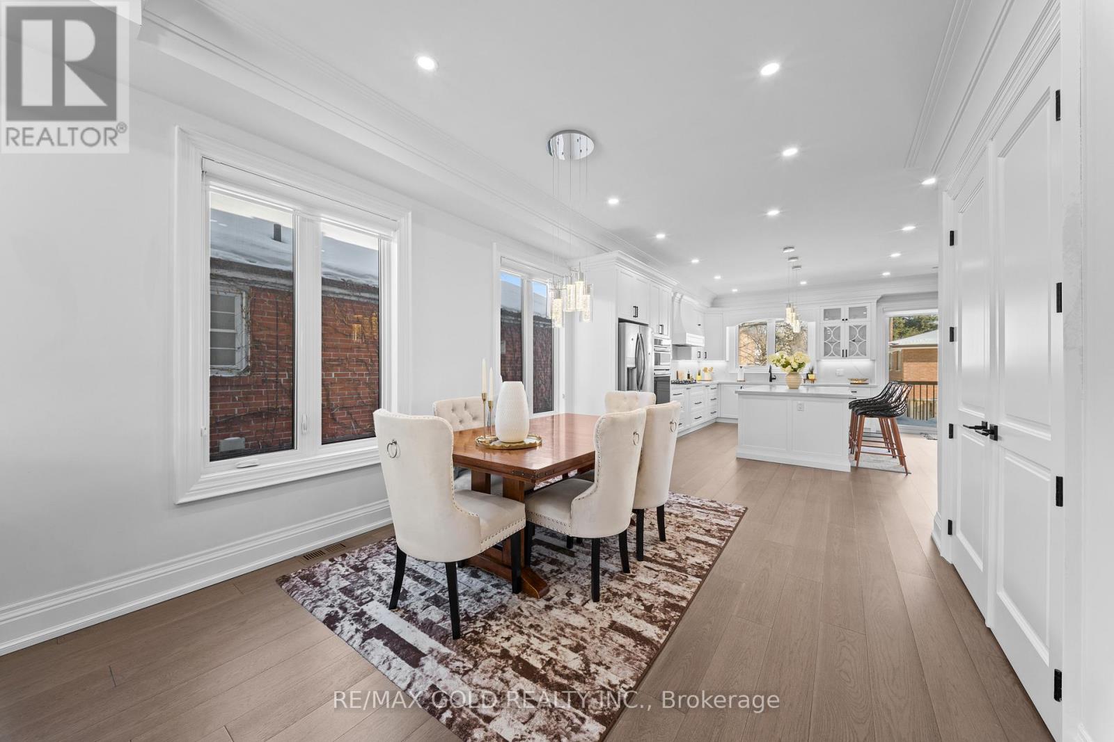 99 Twenty Seventh Street, Toronto (Long Branch), Ontario  M8W 2X6 - Photo 6 - W12762588