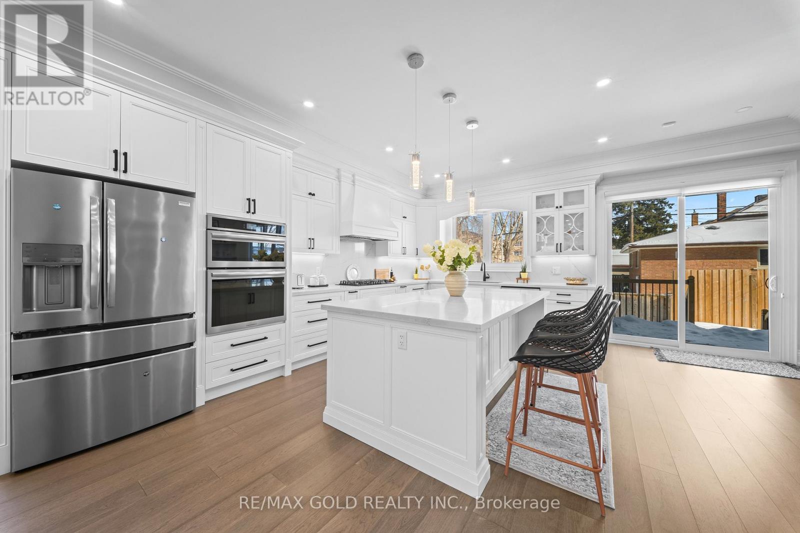 99 Twenty Seventh Street, Toronto (Long Branch), Ontario  M8W 2X6 - Photo 9 - W12762588