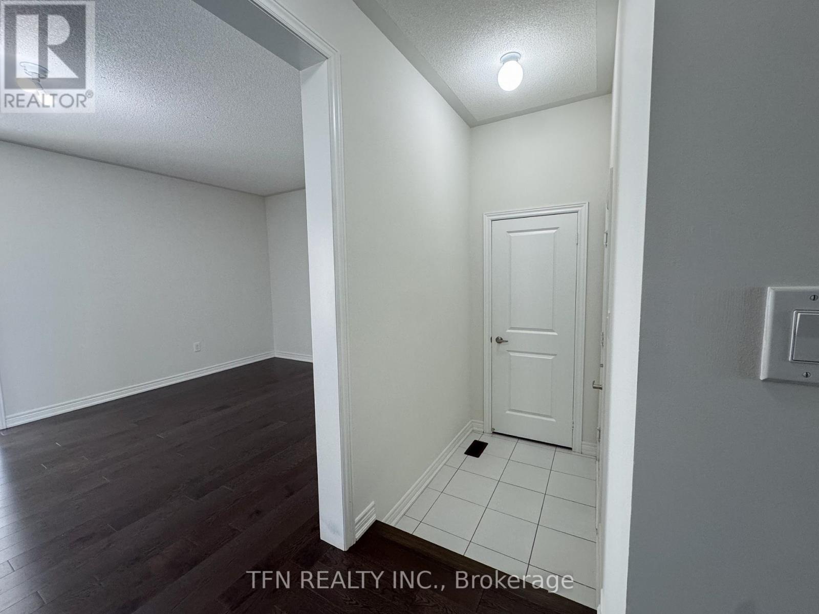 48 Boathouse Road N, Brampton, Ontario  L7A 5B7 - Photo 23 - W12762692