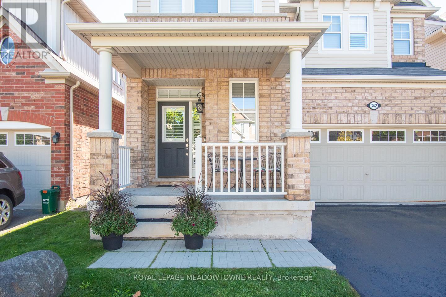 342 Kincardine Terrace, Milton, Ontario  L9T 8M9 - Photo 4 - W12762708