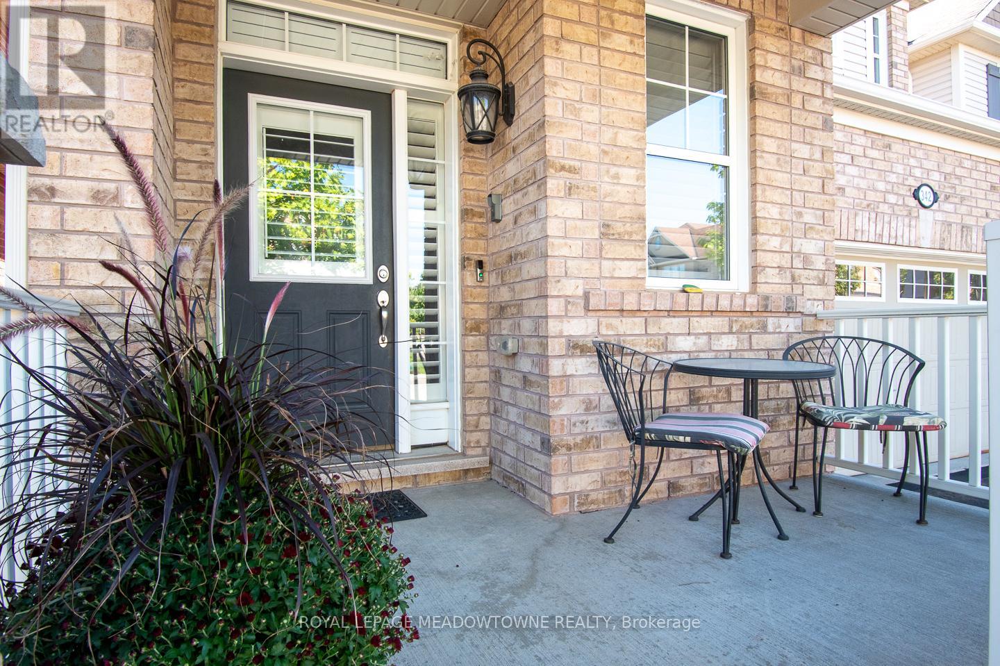 342 Kincardine Terrace, Milton, Ontario  L9T 8M9 - Photo 5 - W12762708