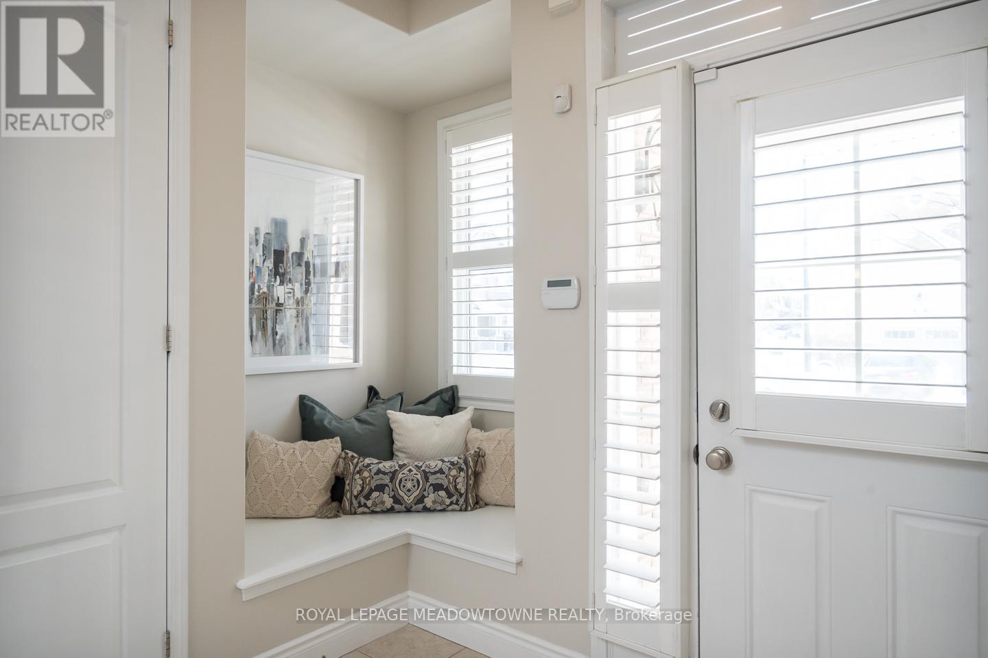 342 Kincardine Terrace, Milton, Ontario  L9T 8M9 - Photo 6 - W12762708