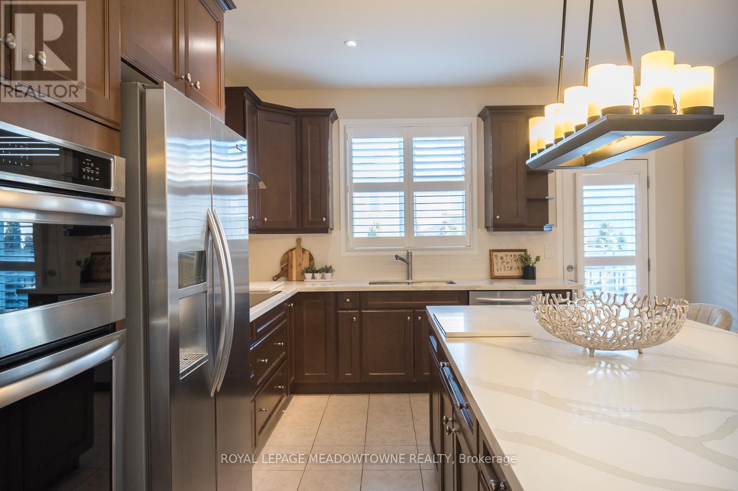 342 Kincardine Terrace, Milton, Ontario  L9T 8M9 - Photo 8 - W12762708