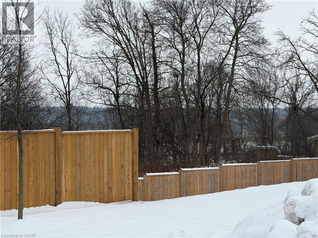 755 Linden Drive Unit# 31, Cambridge, Ontario  N3H 0E4 - Photo 2 - 40792478