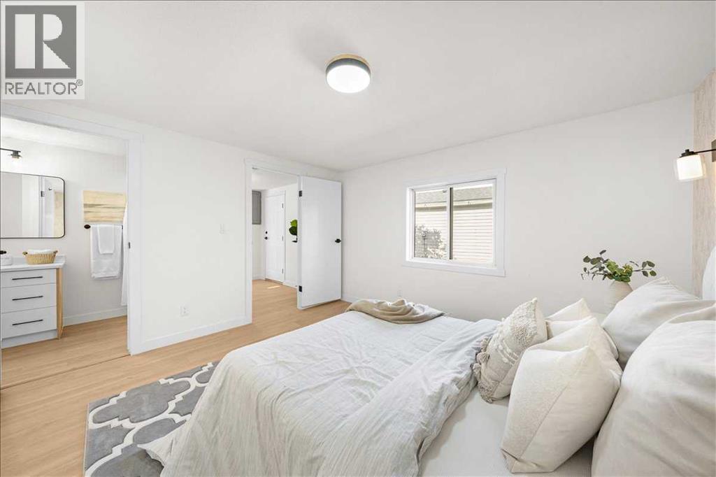 210 Erin Woods Circle Se, Calgary, Alberta  T2B 3E1 - Photo 36 - A2265036