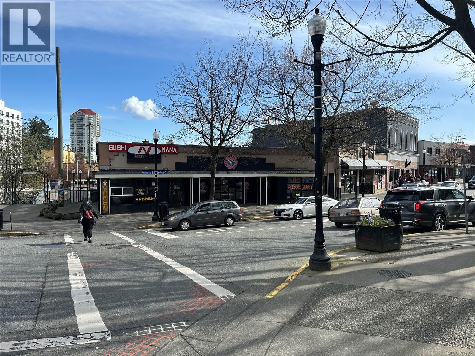 14 Victoria Cres, Nanaimo, British Columbia  V9R 5B8 - Photo 2 - 1025195