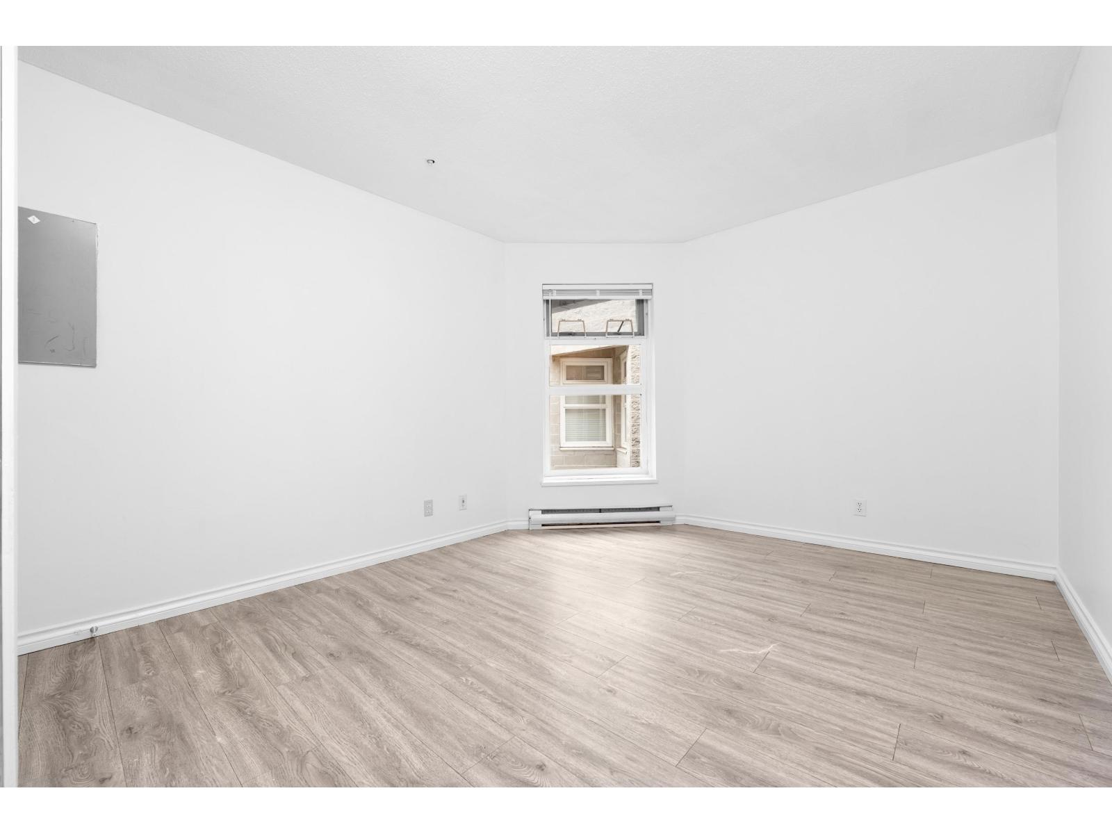 A303 9868 Whalley Boulevard, Surrey, British Columbia  V3T 5S8 - Photo 26 - R3086770