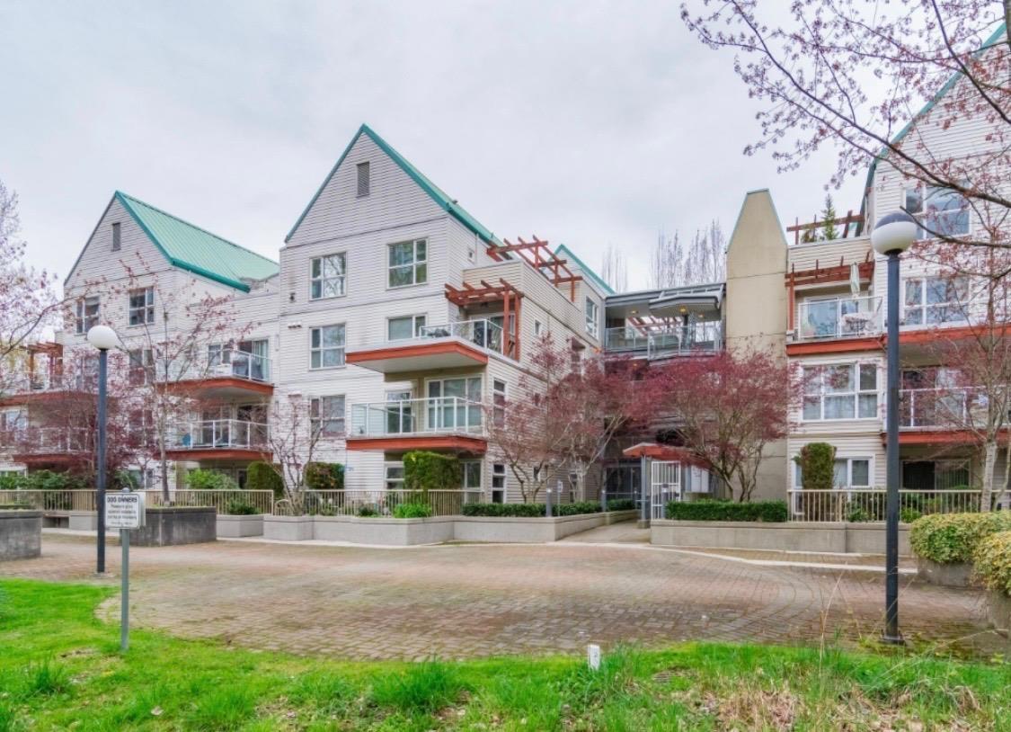 A303 9868 Whalley Boulevard, Surrey, British Columbia  V3T 5S8 - Photo 4 - R3086770