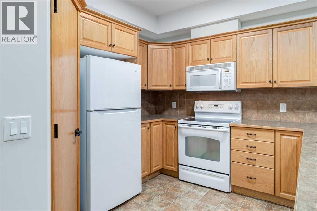 355, 15 Everstone Drive Sw, Calgary, Alberta  T2Y 5B5 - Photo 6 - A2279046