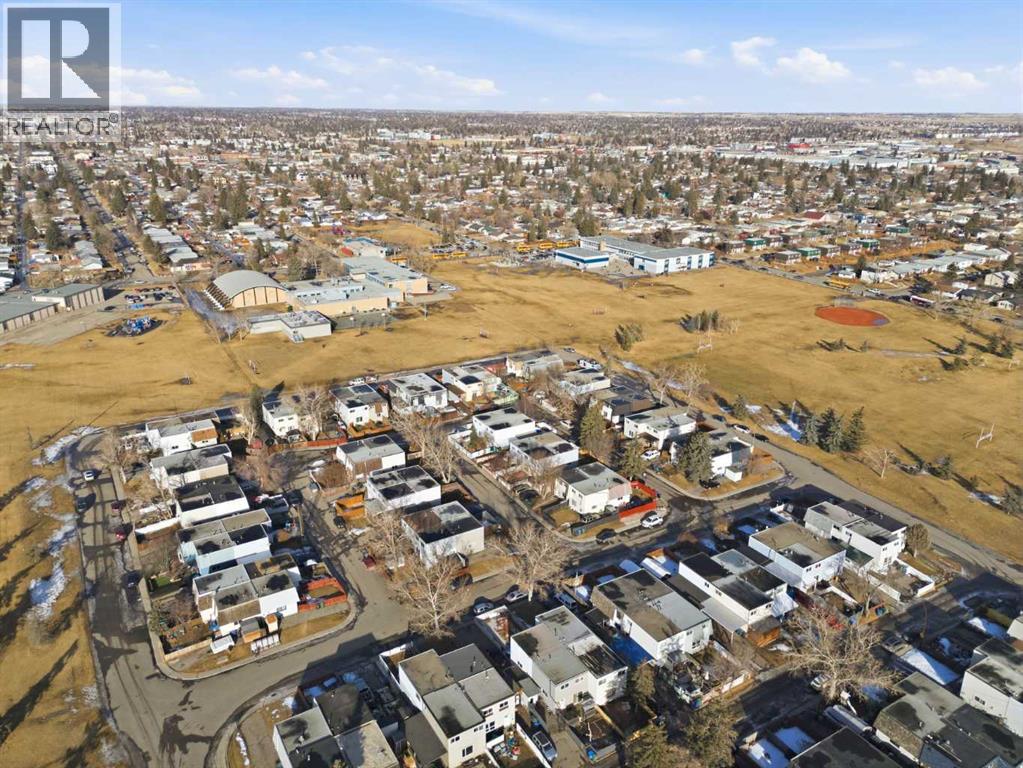 44 Doverdale Mews Se, Calgary, Alberta  T2B 1V9 - Photo 23 - A2281867