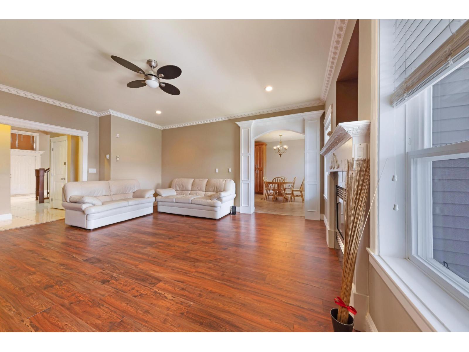 12646 60a Avenue, Surrey, British Columbia  V3X 0A7 - Photo 14 - R3085875