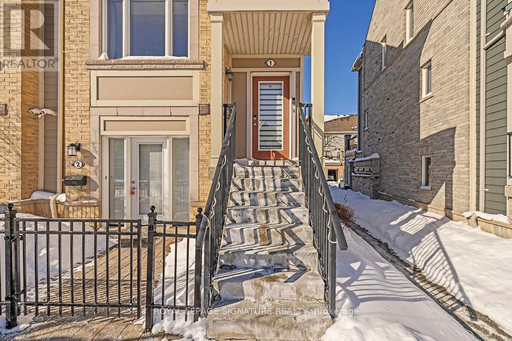 1 - 3025 Destination Drive, Mississauga, Ontario  L5M 0P3 - Photo 2 - W12762450