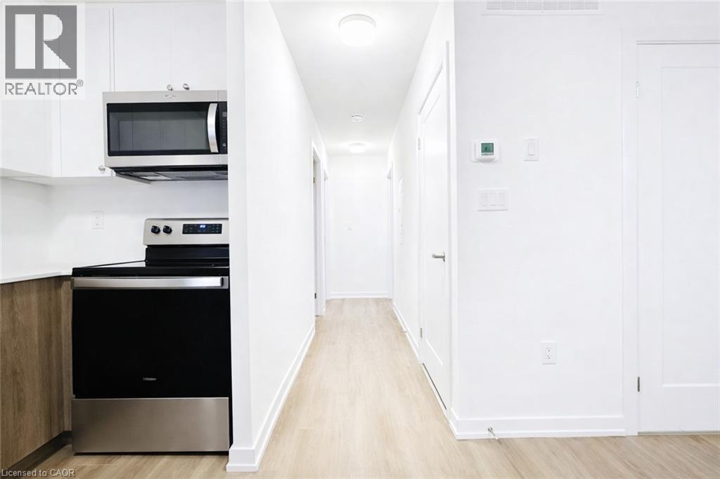 40 Palace Street Unit# L1, Kitchener, Ontario  N2E 0L2 - Photo 3 - 40802772