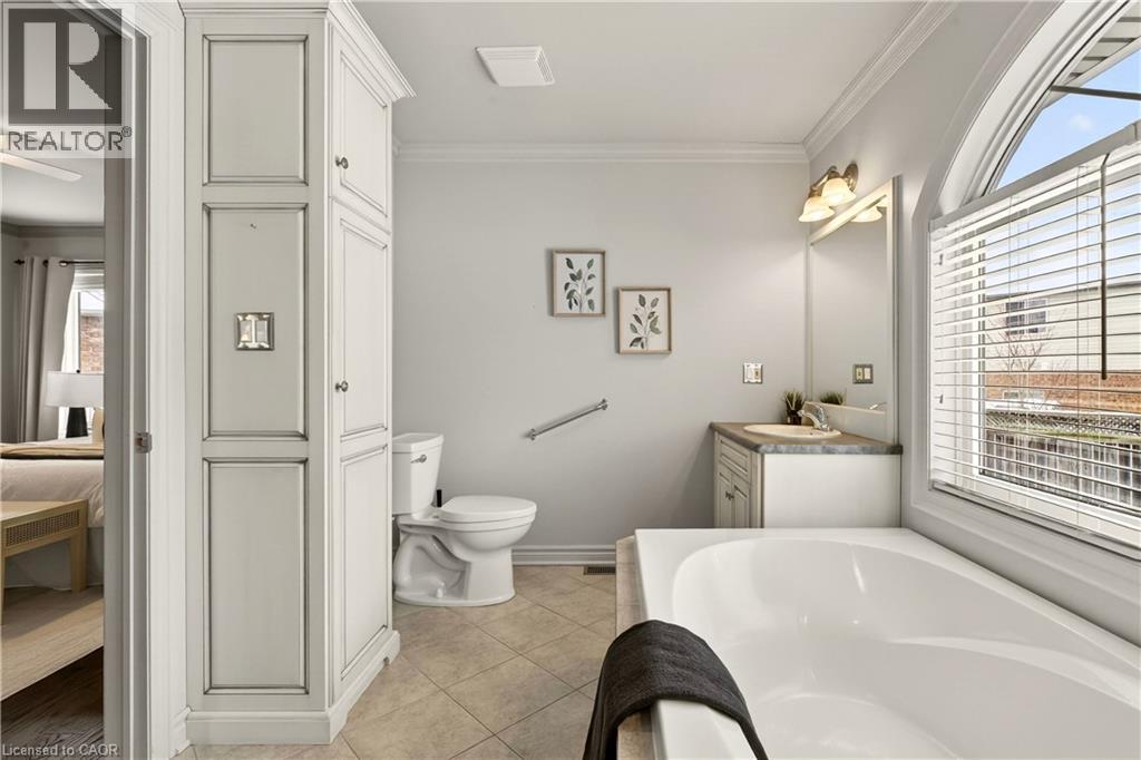 39 Bellevue Court, Welland, Ontario  L3C 7M1 - Photo 18 - 40802279