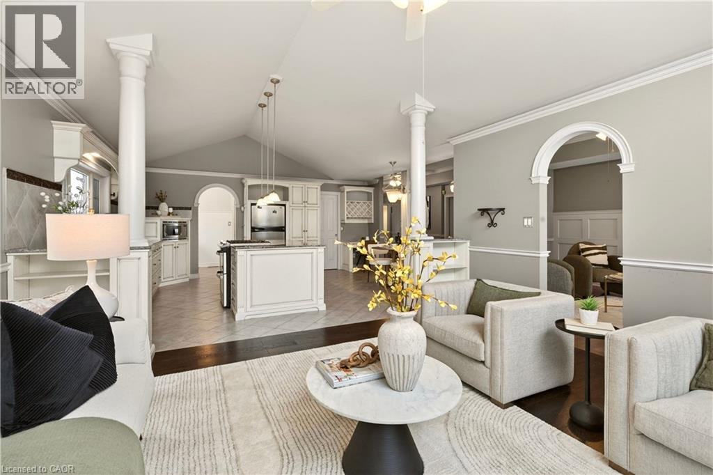 39 Bellevue Court, Welland, Ontario  L3C 7M1 - Photo 6 - 40802279