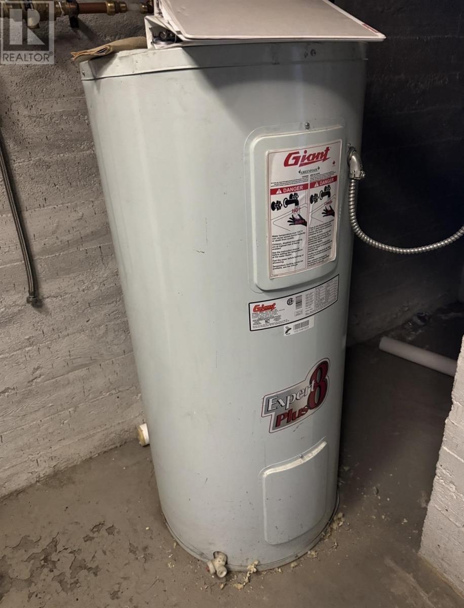 22 Low Ave, Gogama, Ontario  P0M 1W0 - Photo 20 - SM260201