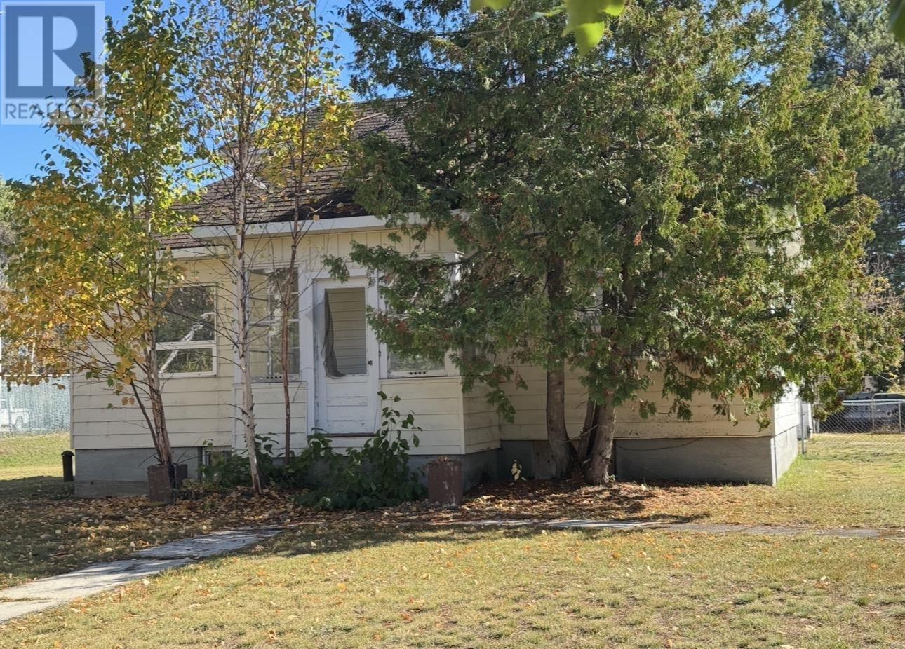 22 Low Ave, Gogama, Ontario  P0M 1W0 - Photo 34 - SM260201