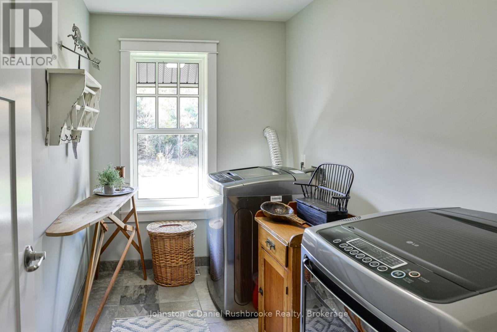 1422 Muskoka Rd 118 Road W, Bracebridge, Ontario  P1L 1W8 - Photo 38 - X12762760