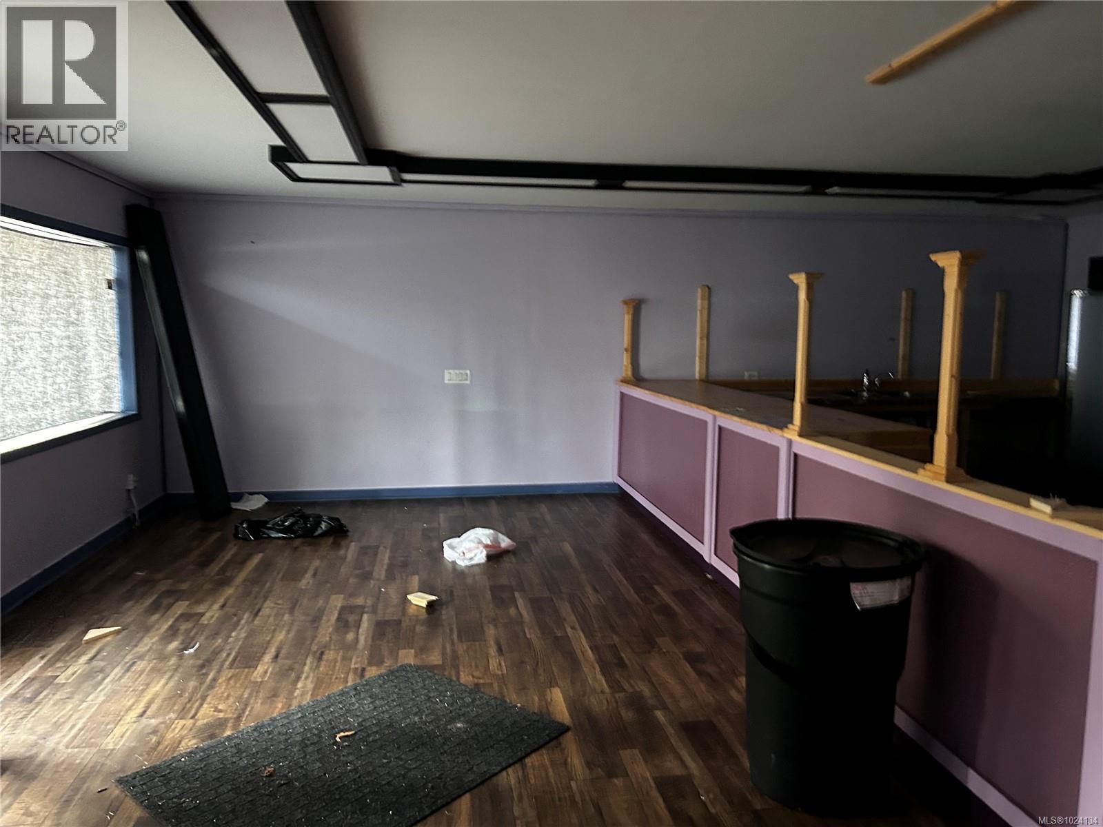 640 5th St, Nanaimo, British Columbia  V9R 1P9 - Photo 3 - 1024134