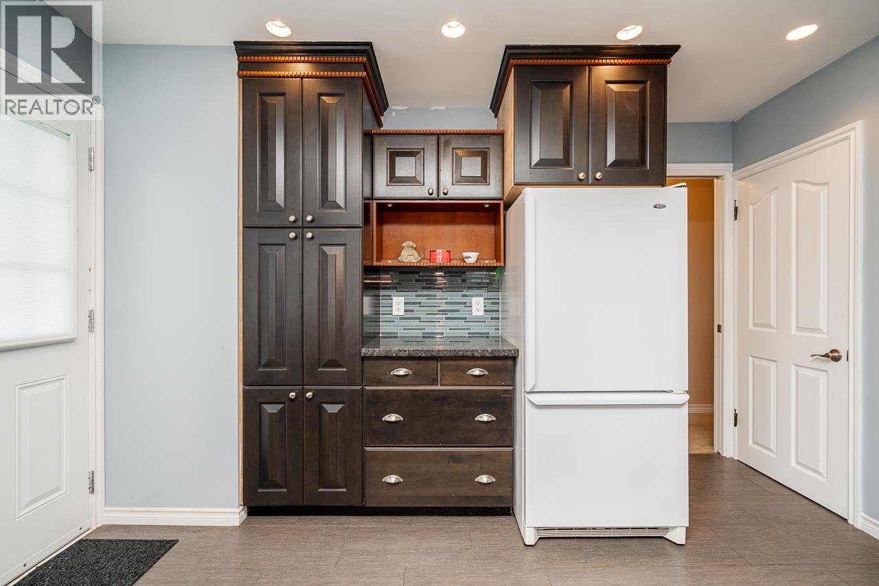 2655 E 53 Avenue, Vancouver, British Columbia  V5S 1W1 - Photo 11 - R3082222