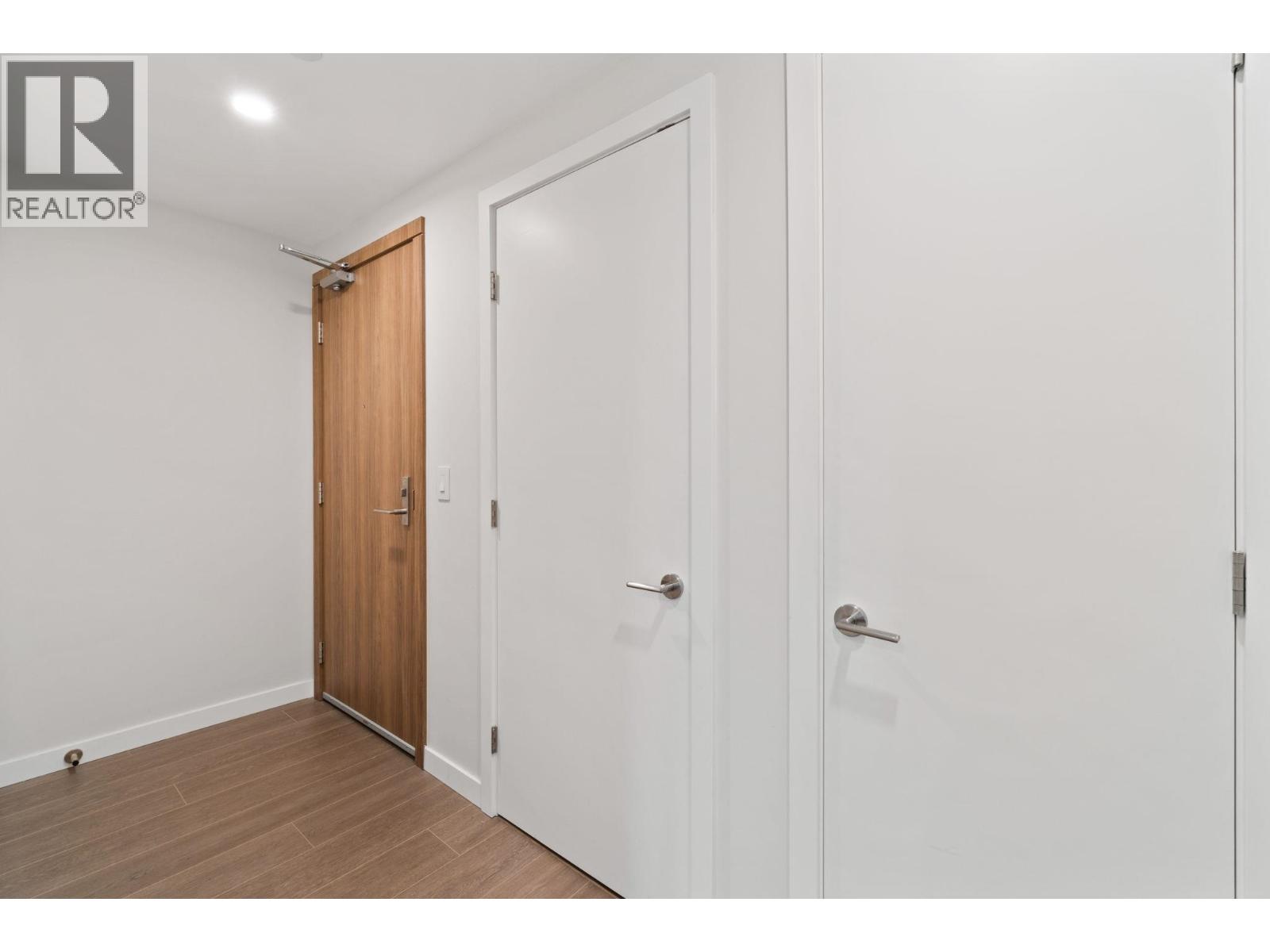 2902 2186 Gilmore Avenue, Vancouver, British Columbia  V5C 0N7 - Photo 10 - R3085387