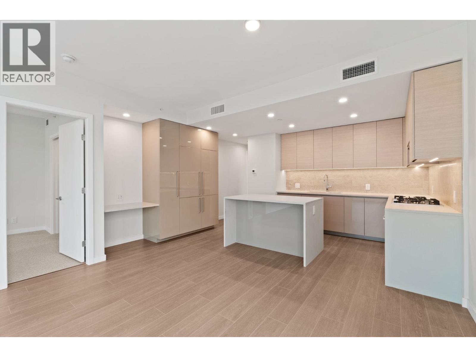 2902 2186 Gilmore Avenue, Vancouver, British Columbia  V5C 0N7 - Photo 8 - R3085387