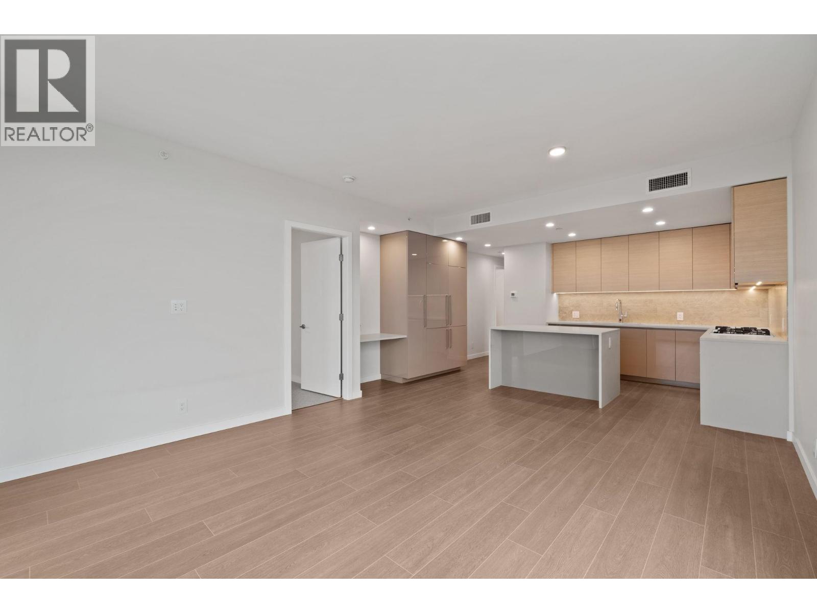 2902 2186 Gilmore Avenue, Vancouver, British Columbia  V5C 0N7 - Photo 6 - R3085387