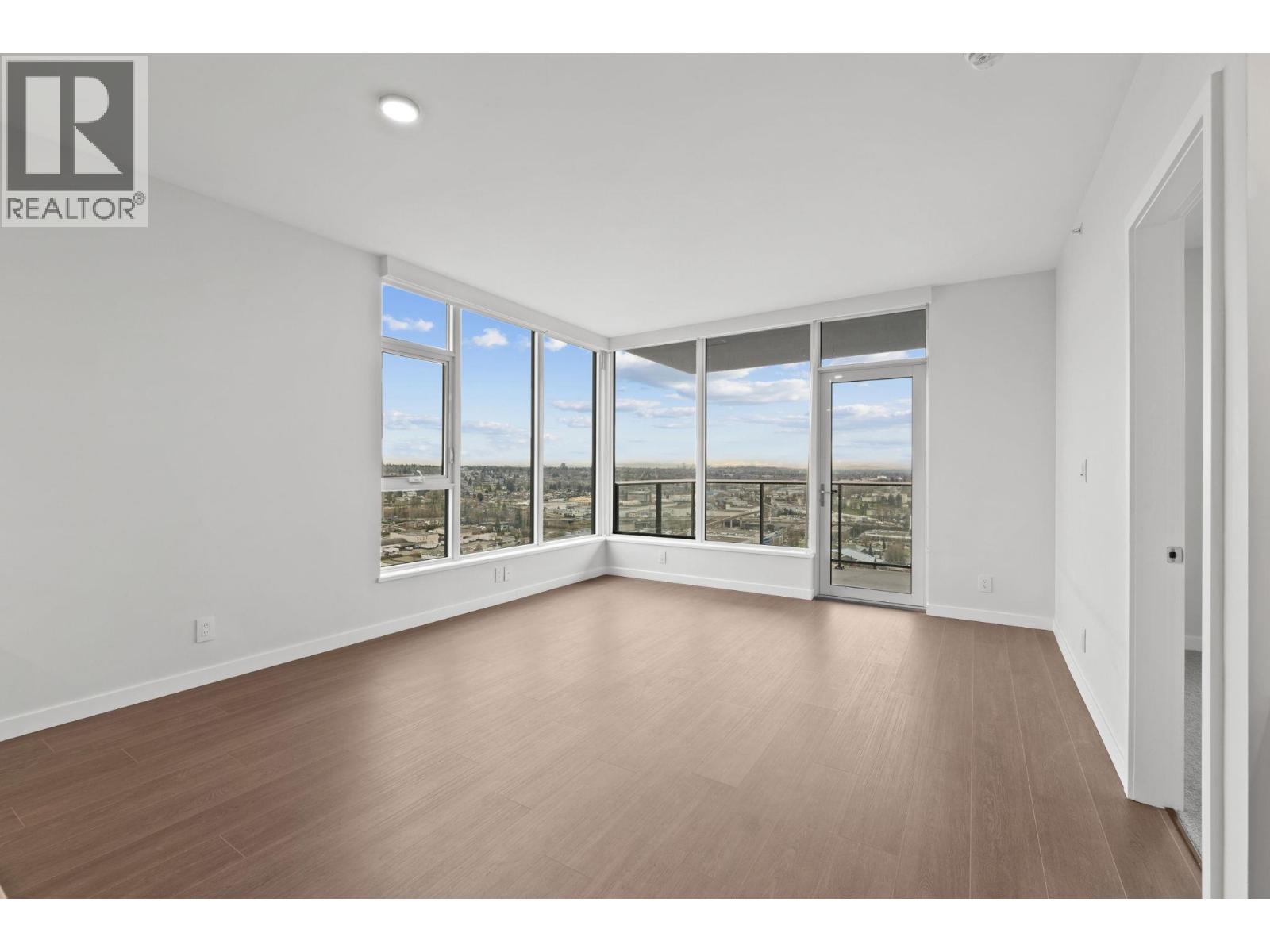 2902 2186 Gilmore Avenue, Vancouver, British Columbia  V5C 0N7 - Photo 3 - R3085387