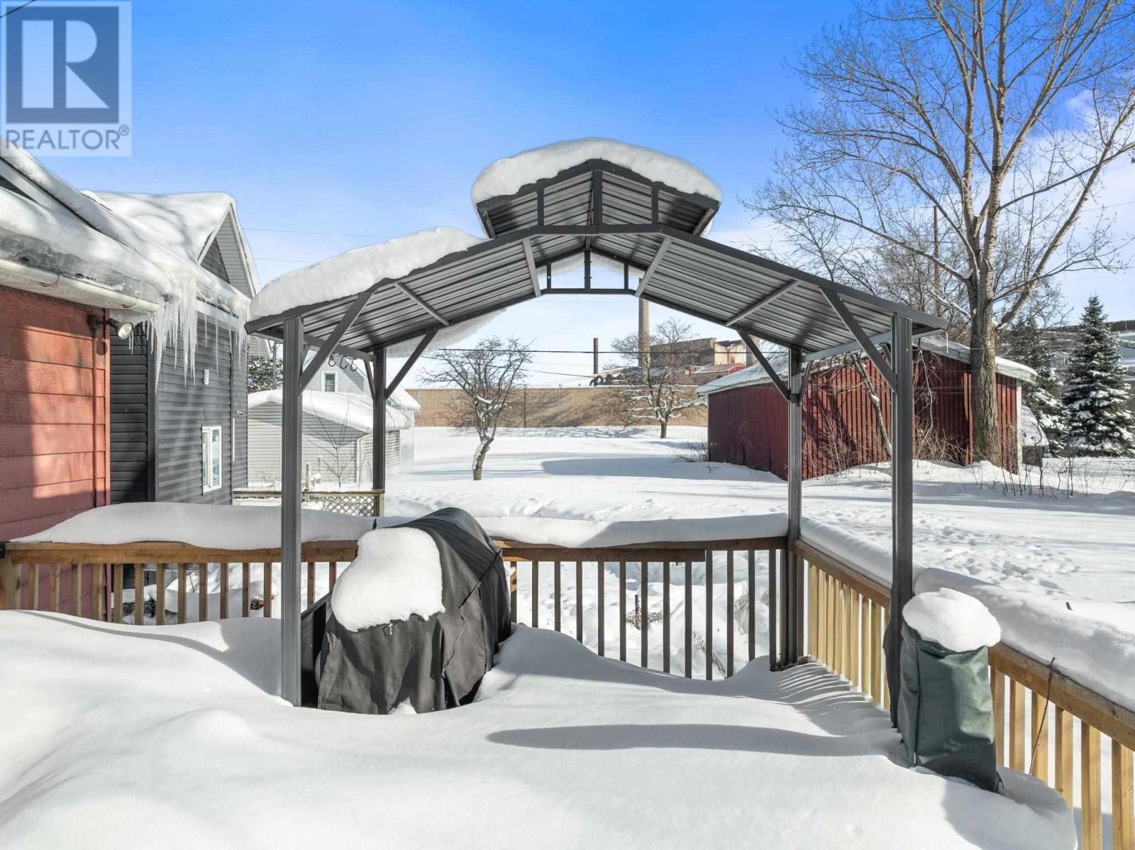 685 Metzger St, Sault Ste. Marie, Ontario  P6C 1B7 - Photo 16 - SM260240