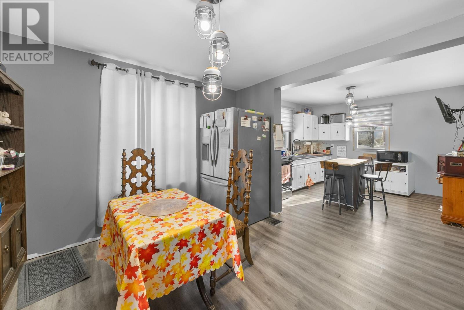 685 Metzger St, Sault Ste. Marie, Ontario  P6C 1B7 - Photo 5 - SM260240