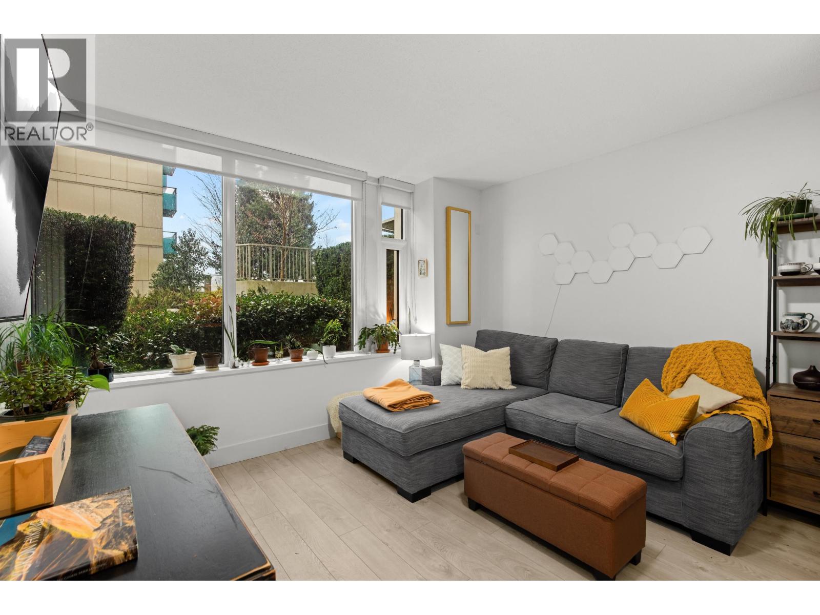 205 1550 Fern Street, North Vancouver, British Columbia  V7J 0A9 - Photo 12 - R3085452