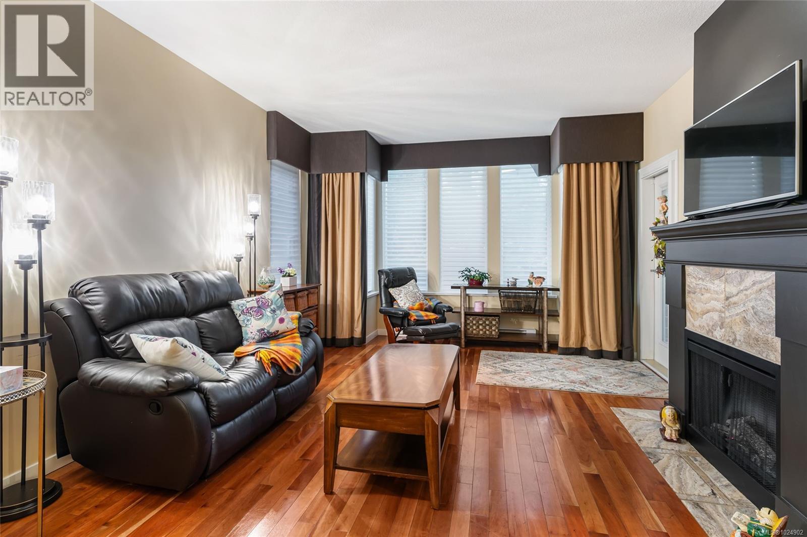 103 5660 Edgewater Lane, Nanaimo, British Columbia  V9V 6K1 - Photo 6 - 1024902