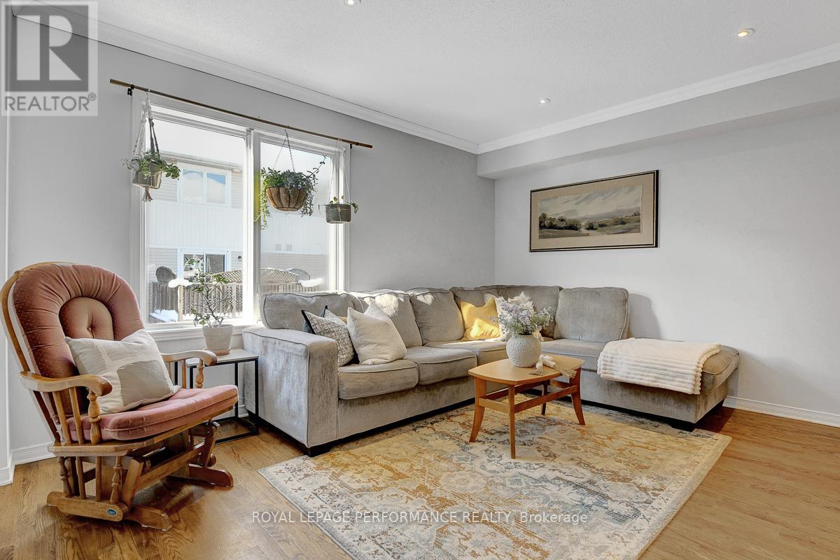 95 Manhattan Crescent, Ottawa, Ontario  K2C 4B7 - Photo 19 - X12762824