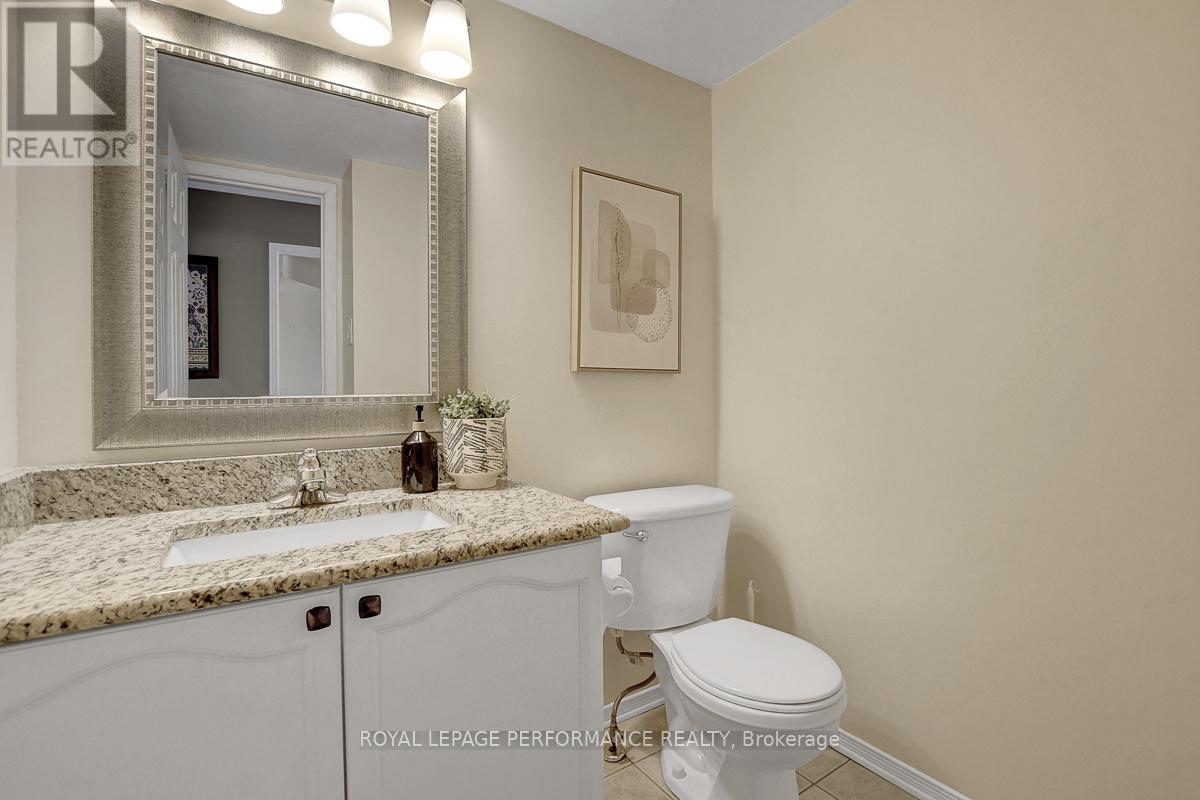 95 Manhattan Crescent, Ottawa, Ontario  K2C 4B7 - Photo 22 - X12762824