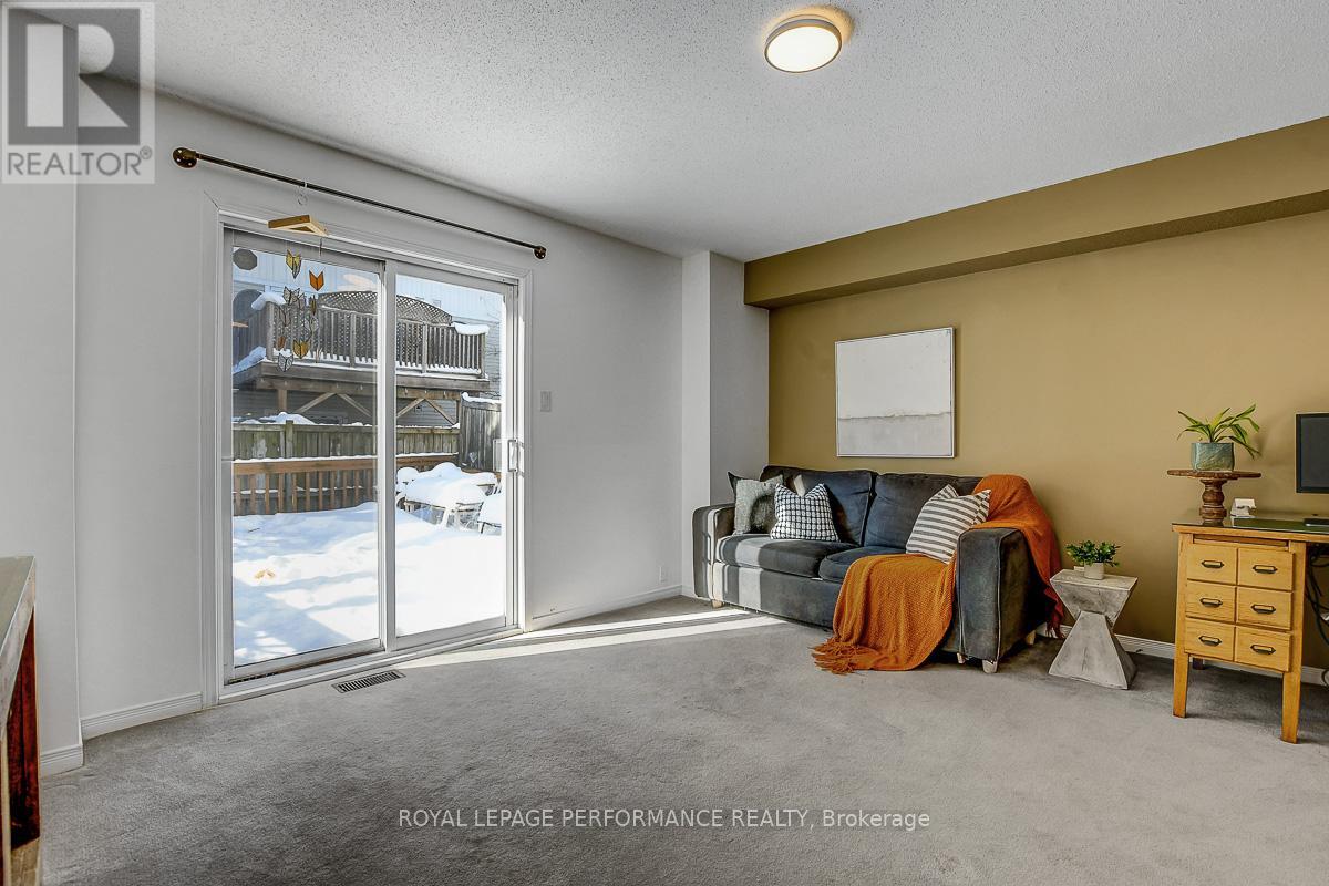 95 Manhattan Crescent, Ottawa, Ontario  K2C 4B7 - Photo 34 - X12762824