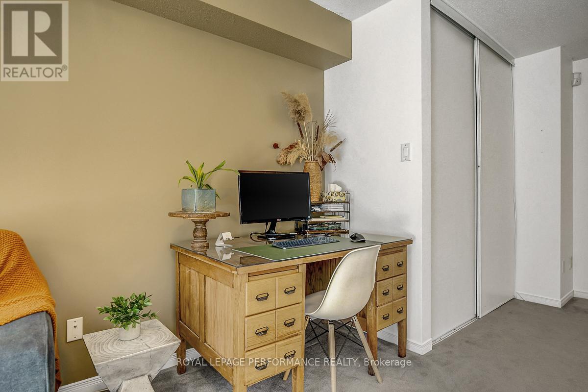 95 Manhattan Crescent, Ottawa, Ontario  K2C 4B7 - Photo 36 - X12762824